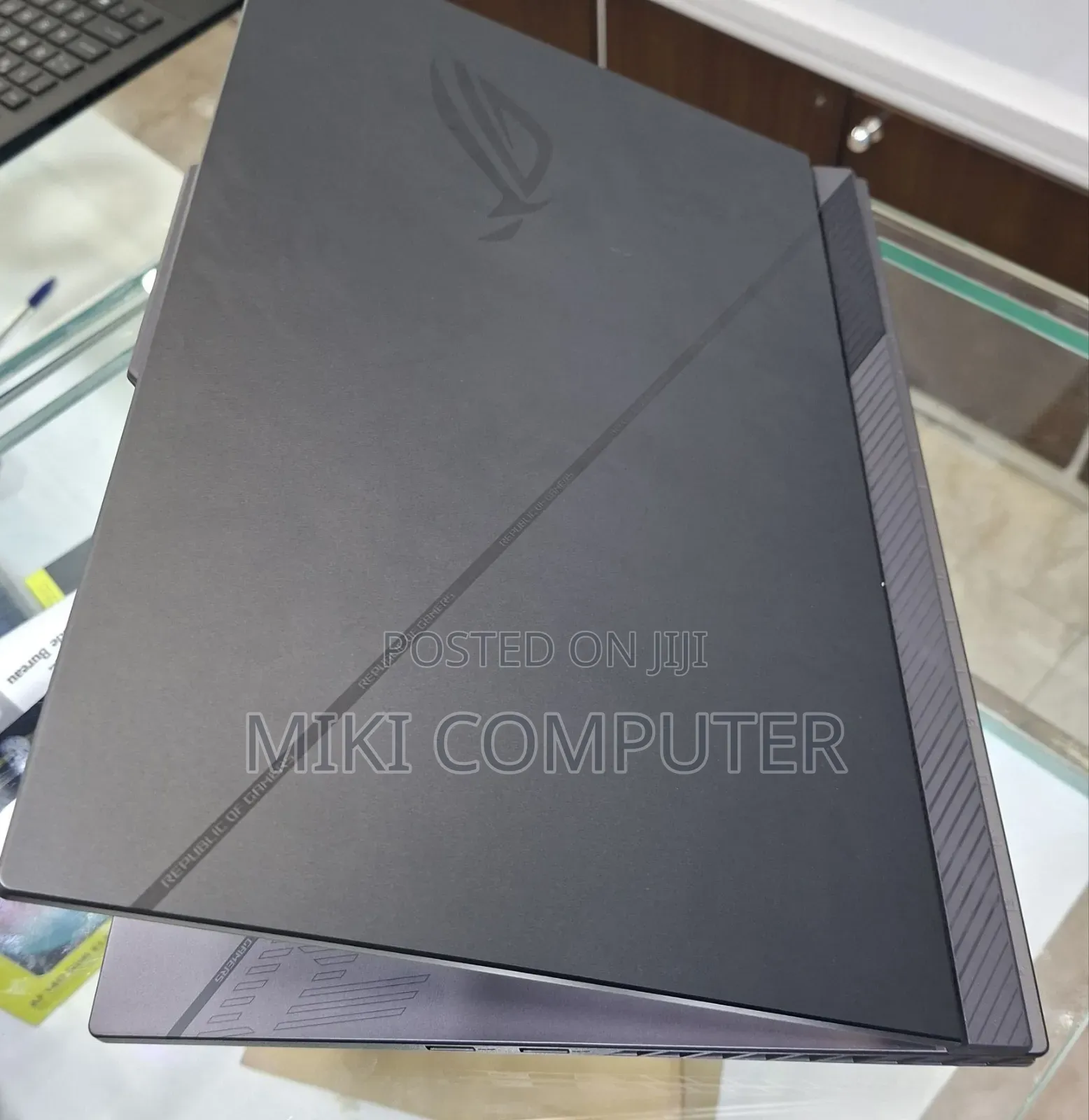 New Laptop Asus ROG Zephyrus G15 32GB Intel Core I9 SSD 1T