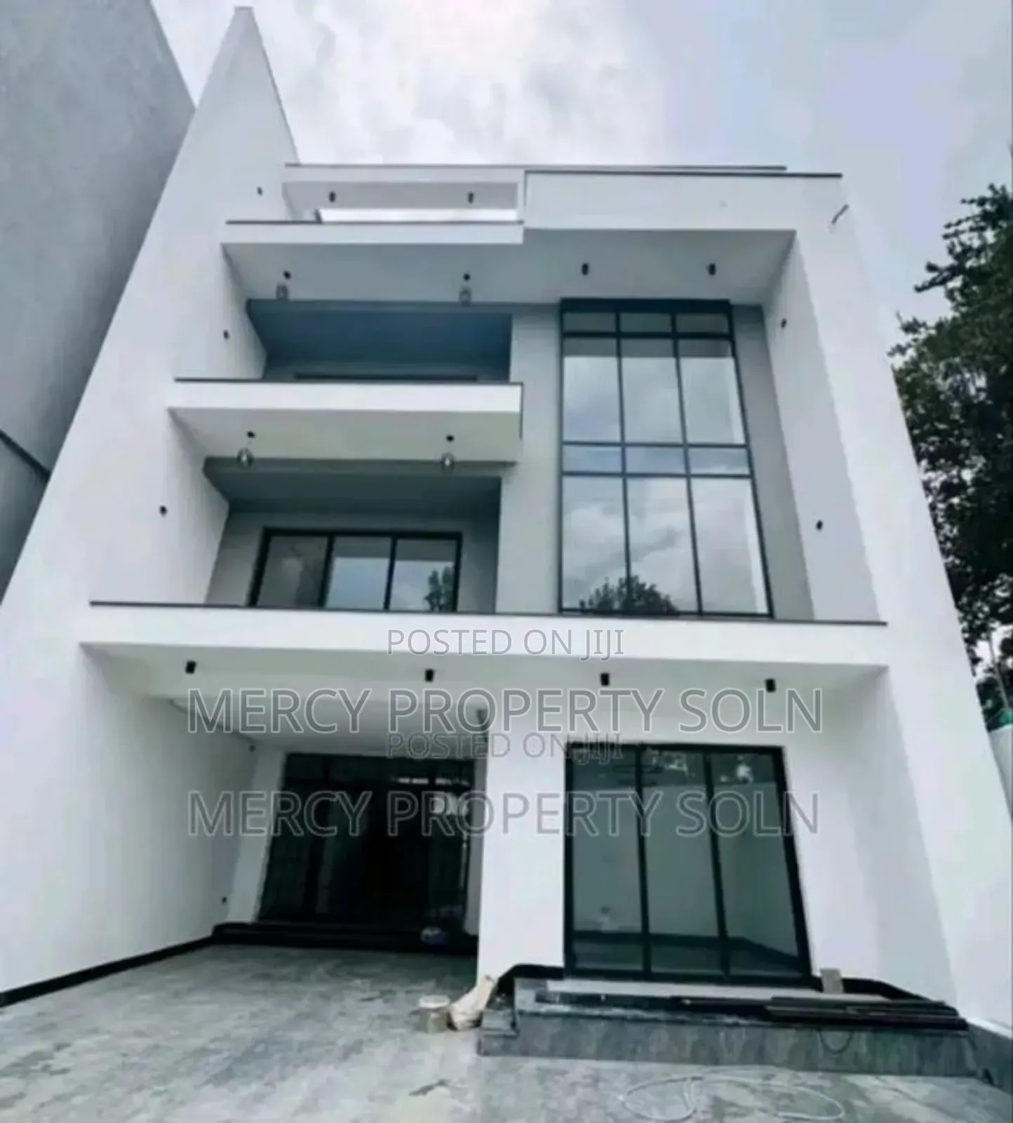 7bdrm House in Bole for sale