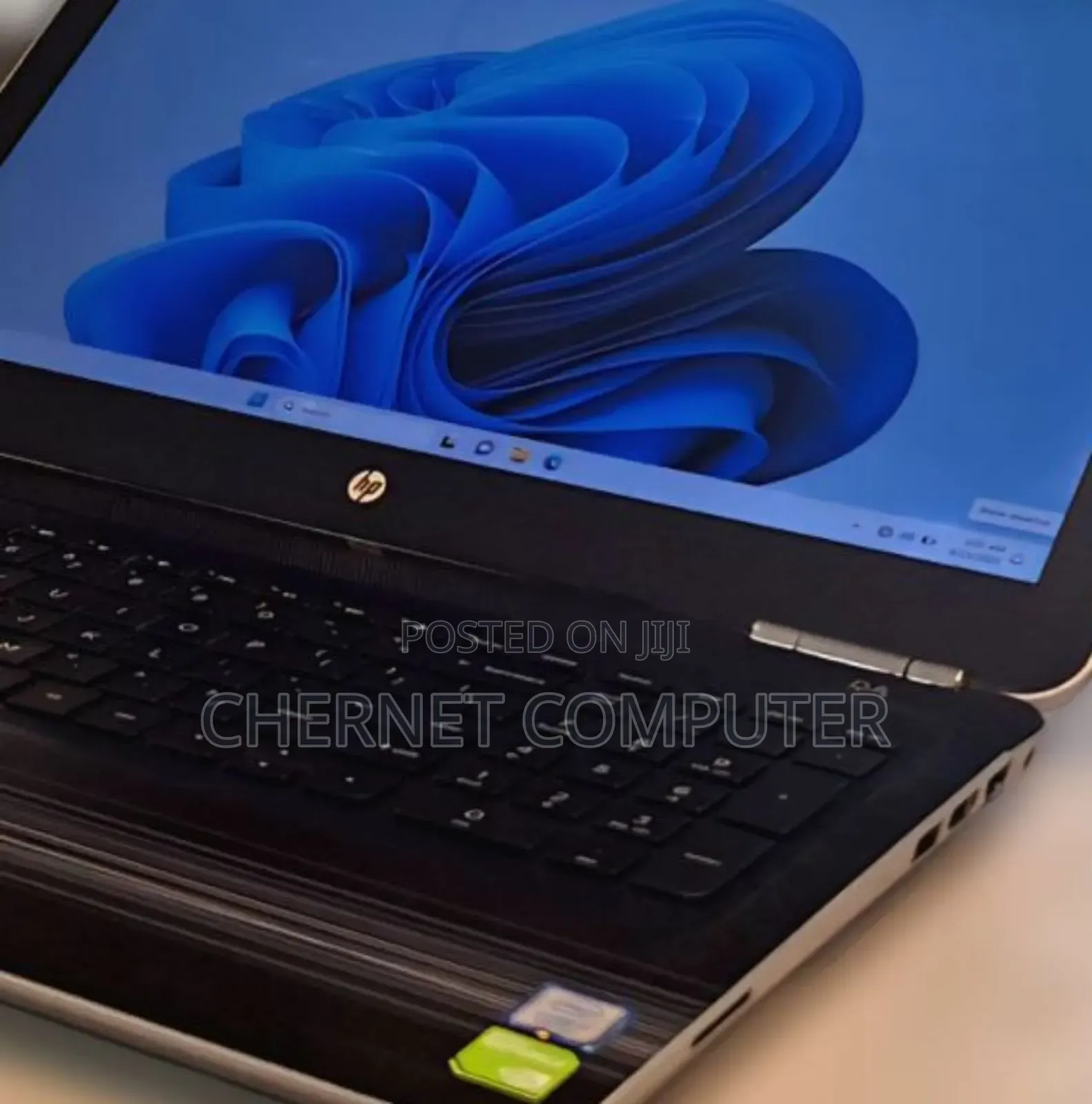 New Laptop HP Pavilion 15 8GB Intel Core I7 HDD+SSD 256GB