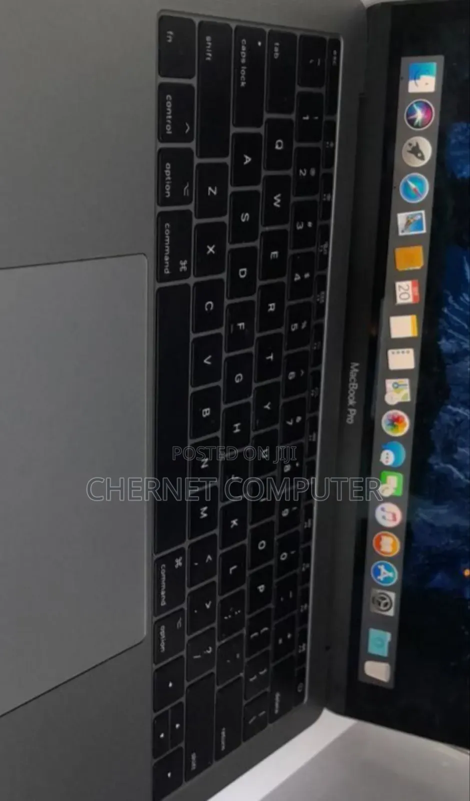 New Laptop Apple MacBook Pro 2017 8GB Intel Core I5 SSD 128GB