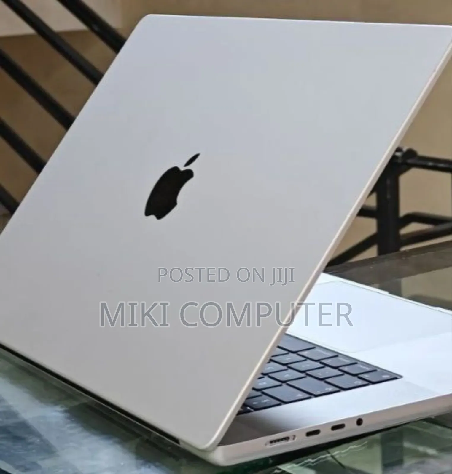 New Laptop Apple MacBook Pro M1 16GB Intel SSD 1T