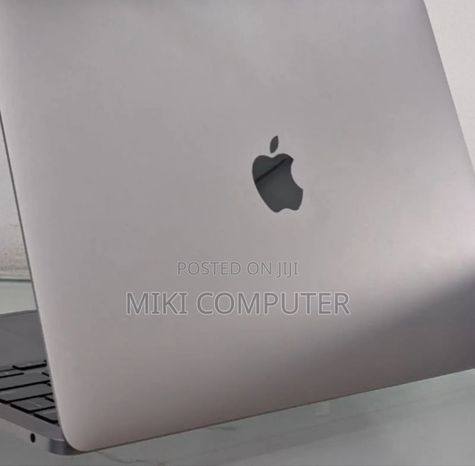 New Laptop Apple MacBook Air 2020 M1 8GB Intel SSD 256GB