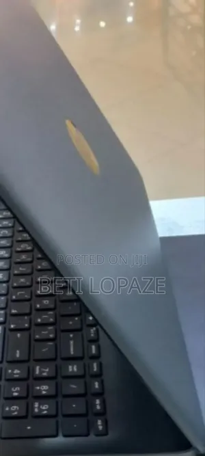 Photo - New Laptop HP Stream Notebook 4GB Intel Core I3 HDD 500GB