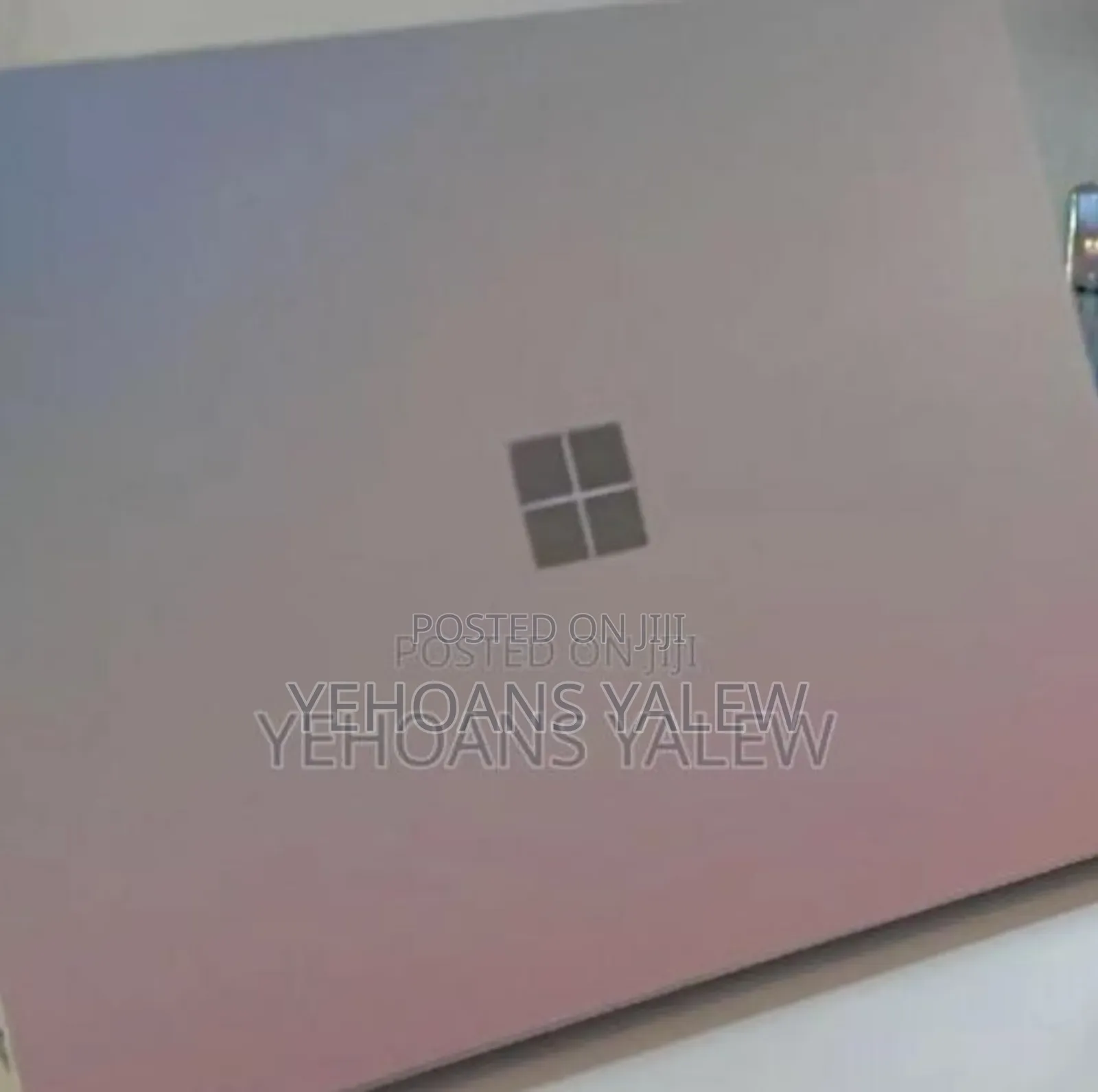 New Laptop Microsoft Surface 8GB Intel Core i5 SSD 128GB