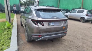 Hyundai Tucson 2022 Gold