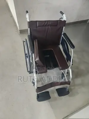 Commode Wheelchair奢侈wheelchair Heavy Dutility Wheelchair廟會wheelchair