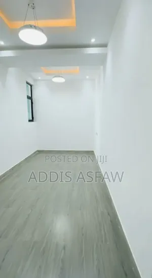 3bdrm Apartment in Visco Real Estate, Bole for sale