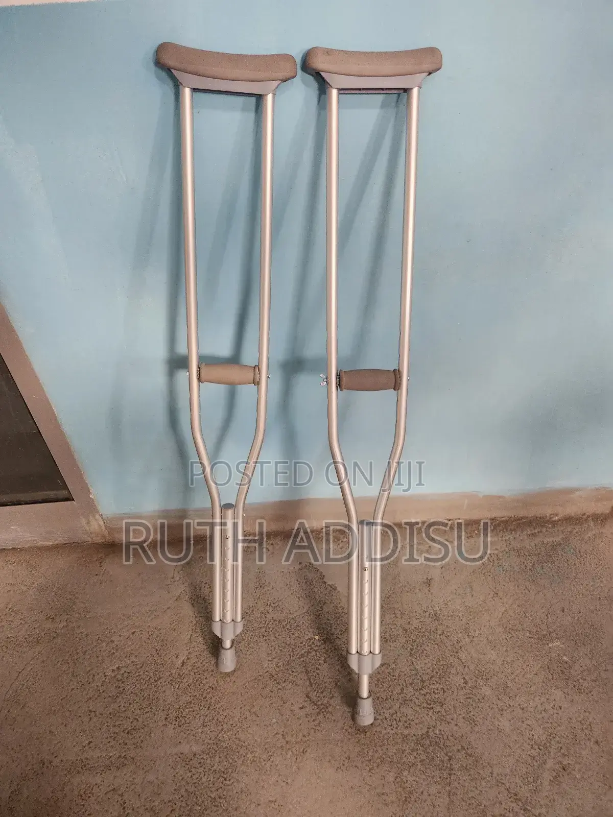 Axillary Bilateral Crutches New Best Quality Two Side Crutches Axillar