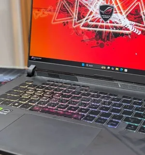 New Laptop HP Omen 17t 16GB Intel Core I7 SSD 1T