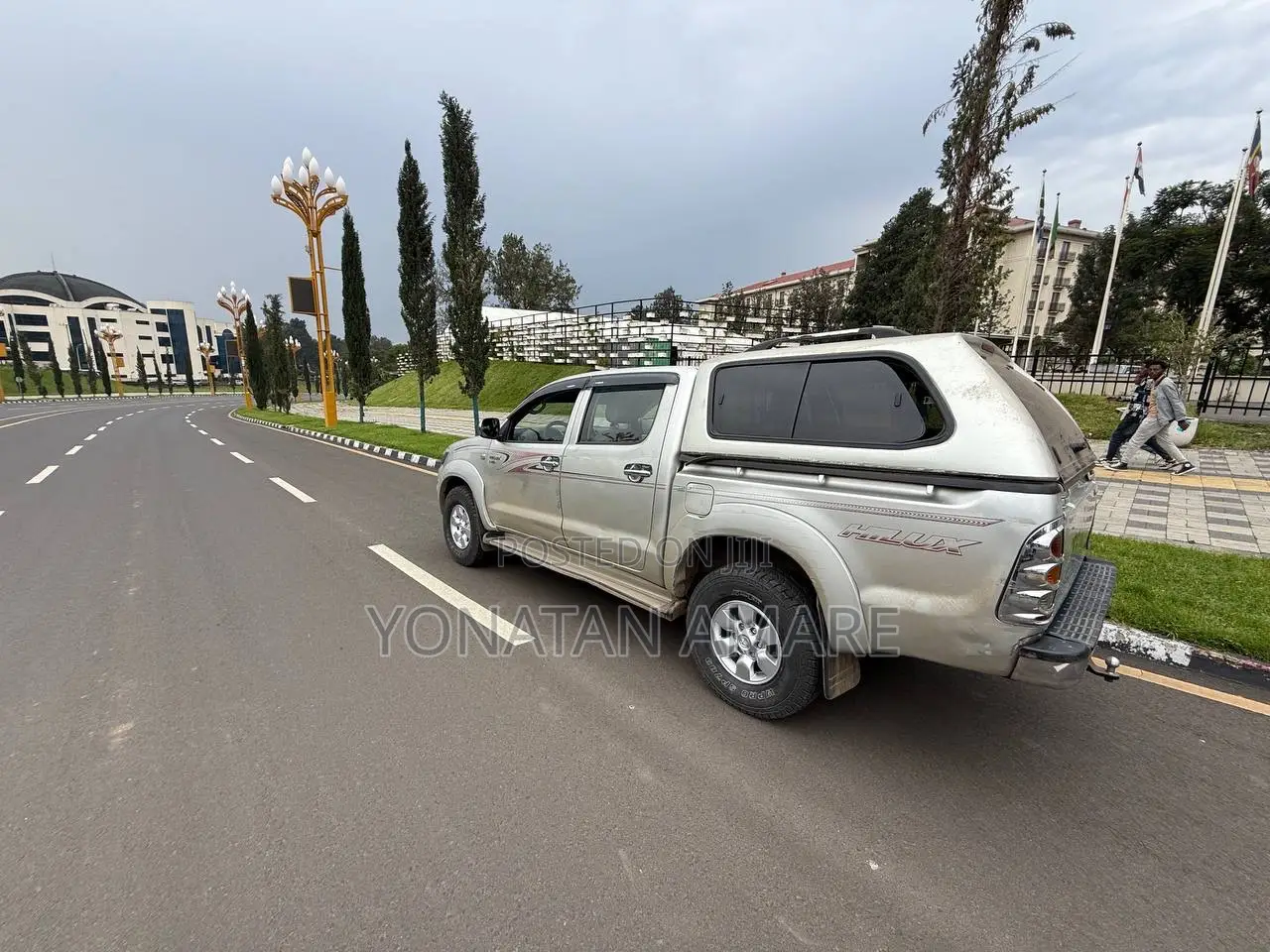 Toyota Hilux 2012 Silver