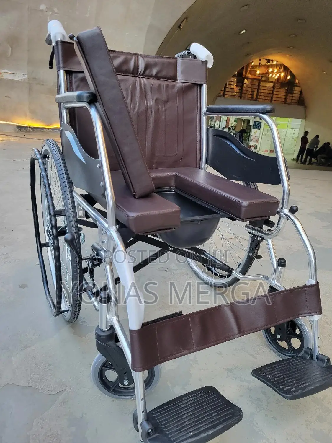 Pot/Toilet Wheelchair咕胡wheelchair回፭wheelchair卌三wheelchair吾~Wheelchair