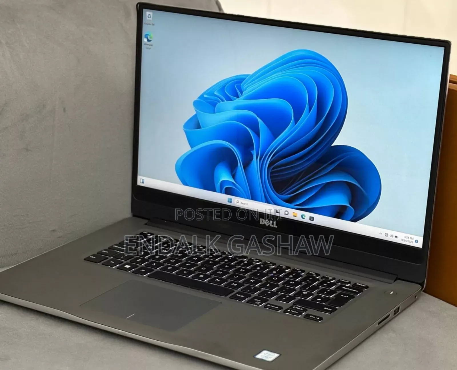 New Laptop Dell Inspiron 15 16GB Intel Core I7 HDD+SSD 1T