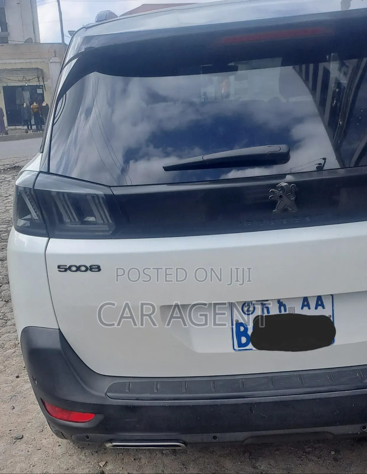 Peugeot 5008 2021 White