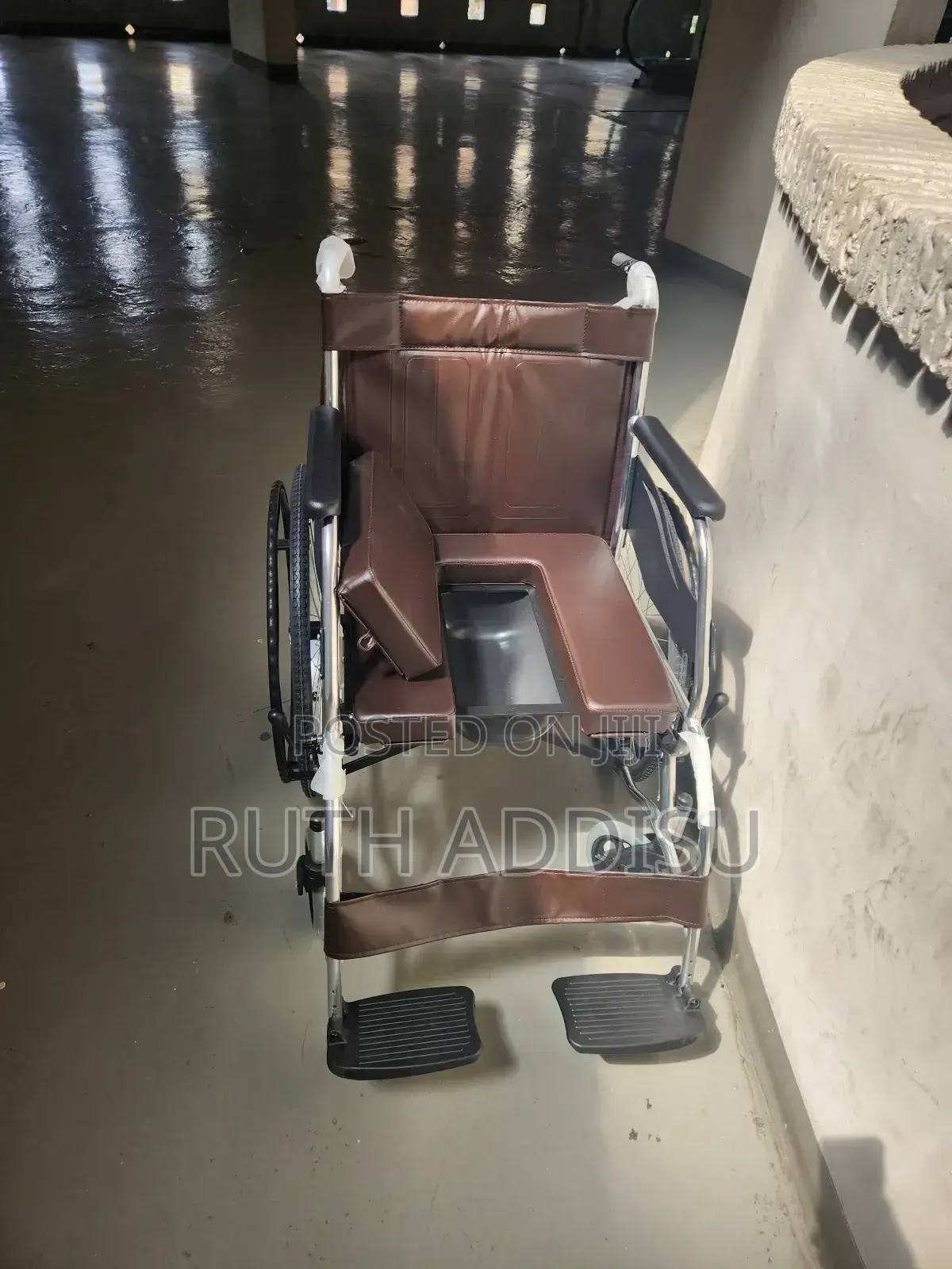 Wheelchair轟動commode Wheelchair胺你toilet Wheelchair奔走poty Wheelchair