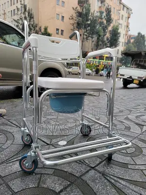 Photo - Wheels/Shower Wheelchair尟፻smooth Movement Chair頰፲over a Toilet+Cushion