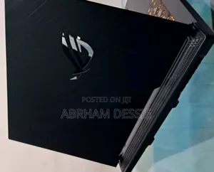 New Laptop Asus 16GB Intel Core i7 SSD 512GB