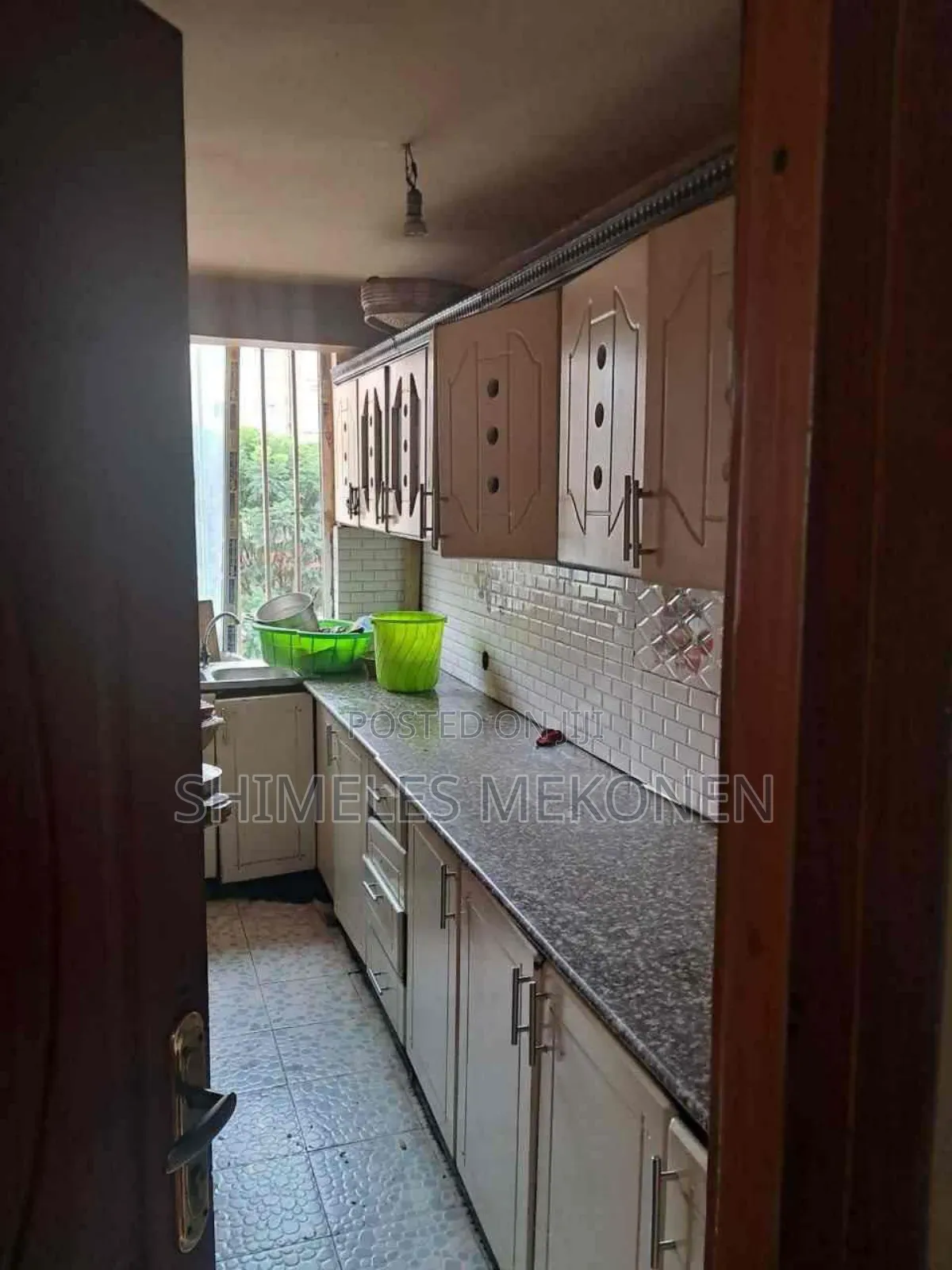 Furnished 3bdrm Condo in አባዶ ኮንዶሚኒየም, Yeka for sale