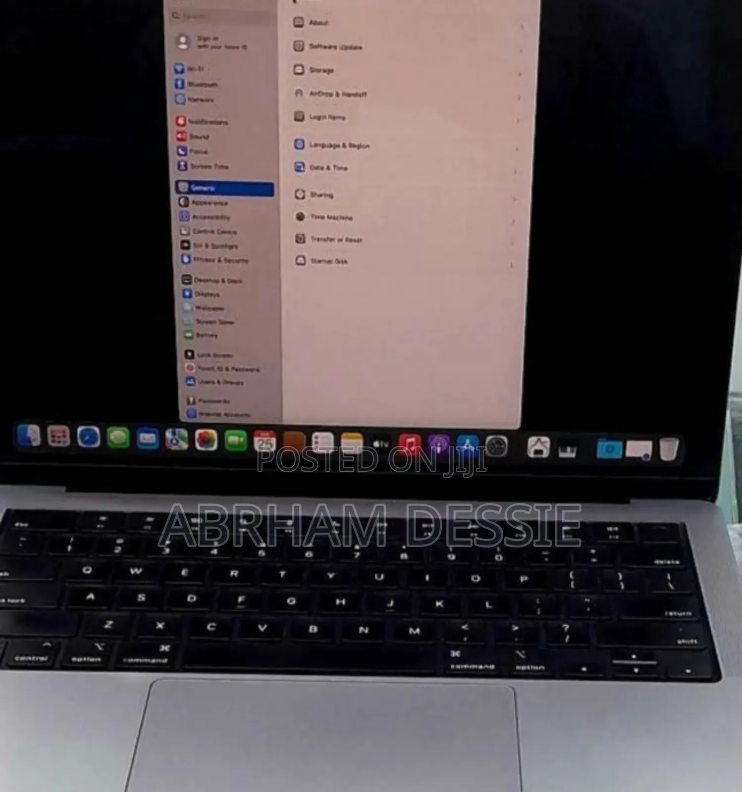 New Laptop Apple MacBook Pro M1 32GB Apple M1 Pro SSD 512GB