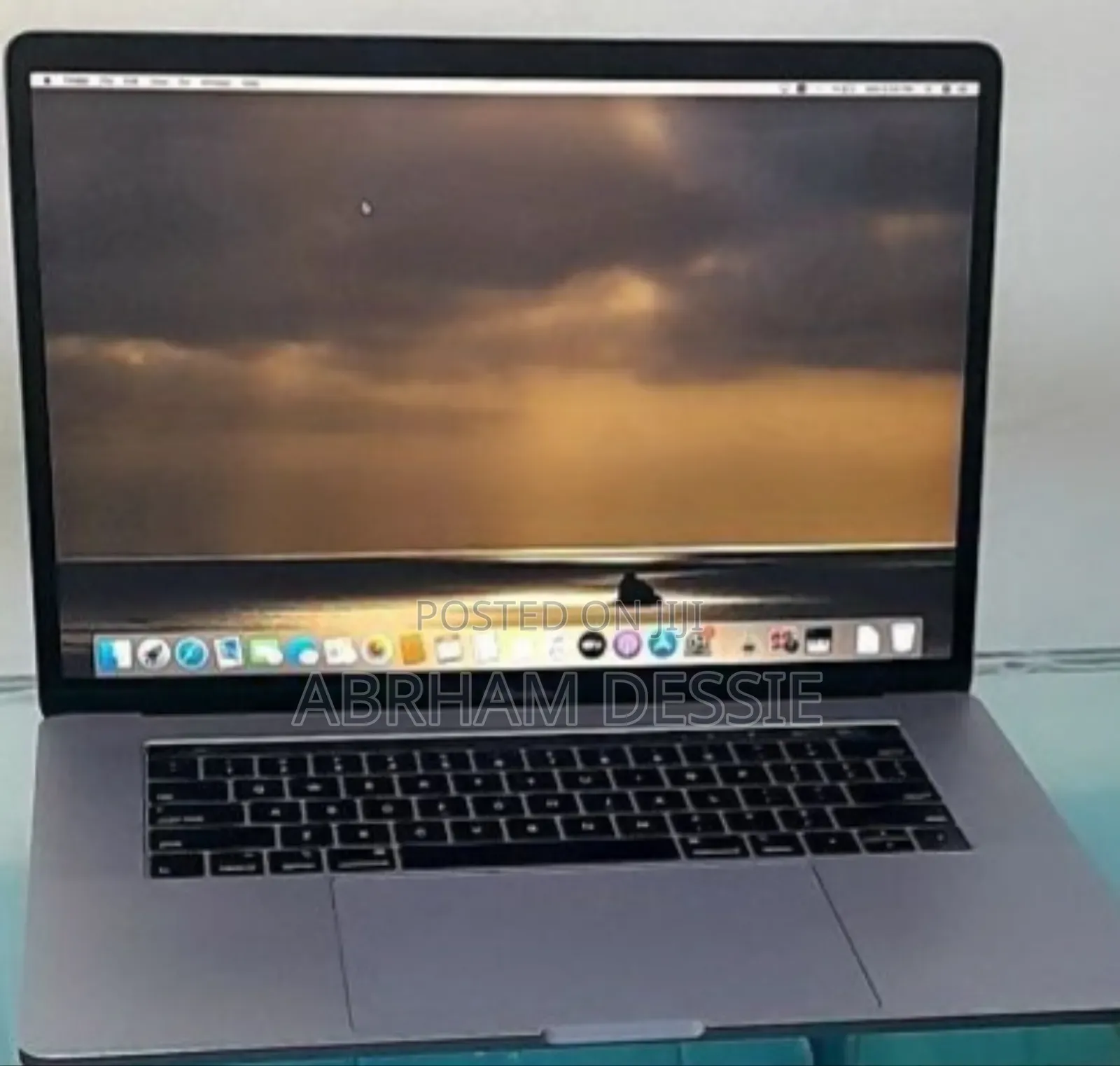 New Laptop Apple MacBook Pro 2019 32GB Intel Core I9 SSD 1T