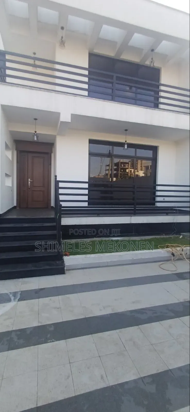 Furnished 5bdrm House in አያት, Bole for sale