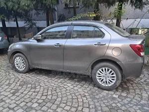 Suzuki Dzire 2022 Gray
