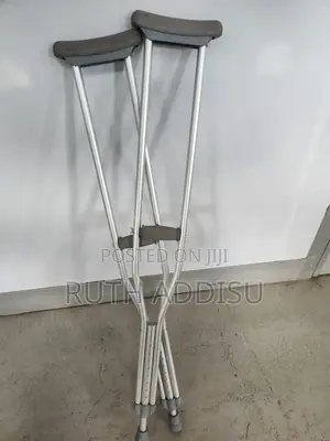 Photo - Axillary Bilateral Crutches庫藏medical Crutches軍隊medical Crutches New