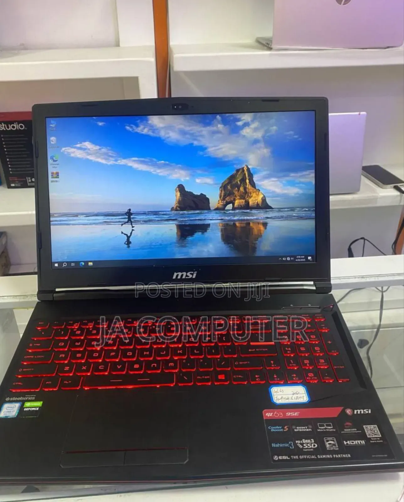 Laptop MSI GF63 16GB Intel Core I7 SSD 512GB