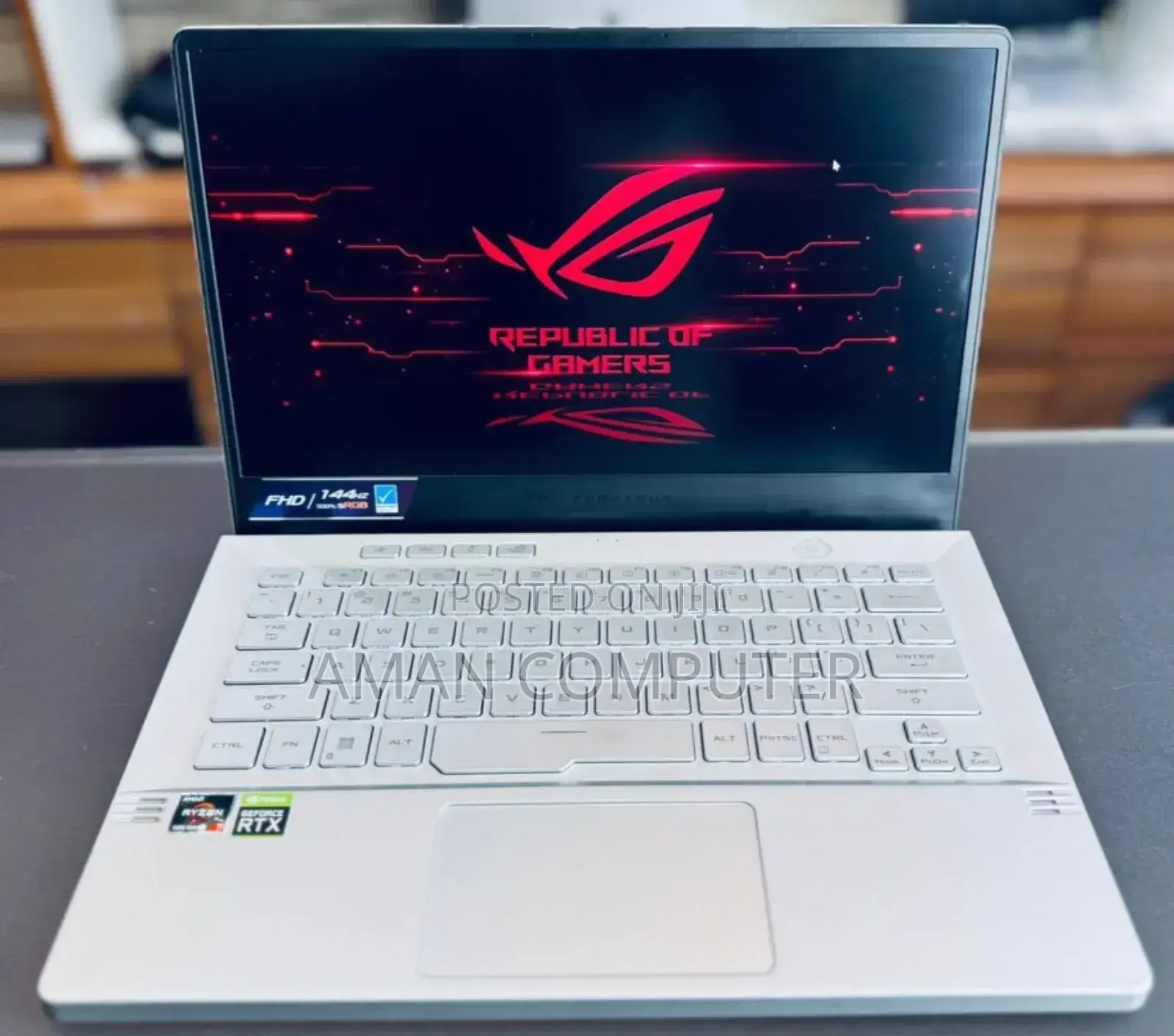 New Laptop Asus ROG Strix G15 16GB AMD Ryzen 7 SSD 1T
