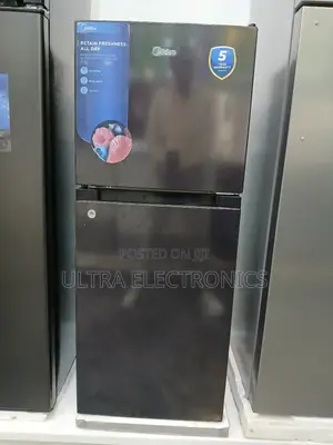 Media Refrigerator 187l