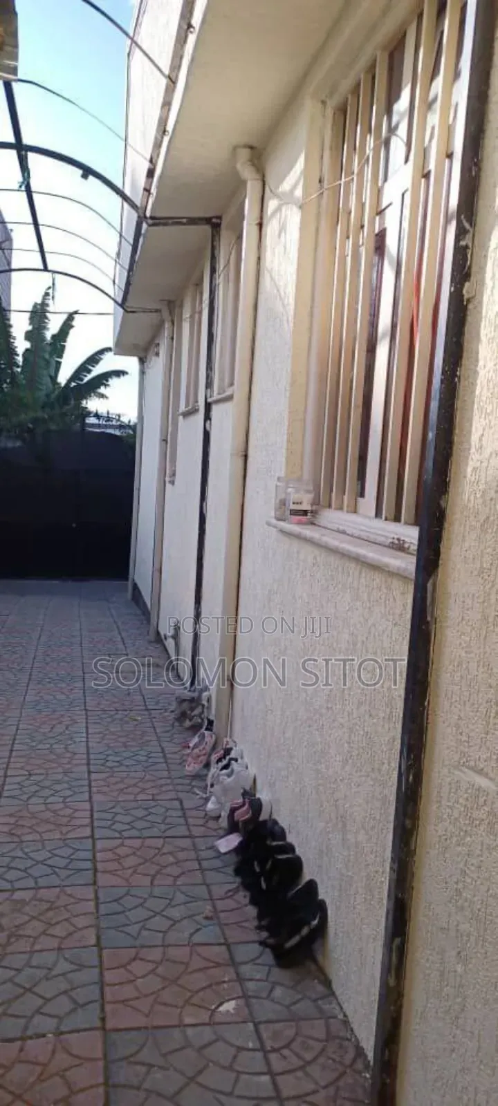 3bdrm House in Beautiful Villa, Nifas Silk-Lafto for sale