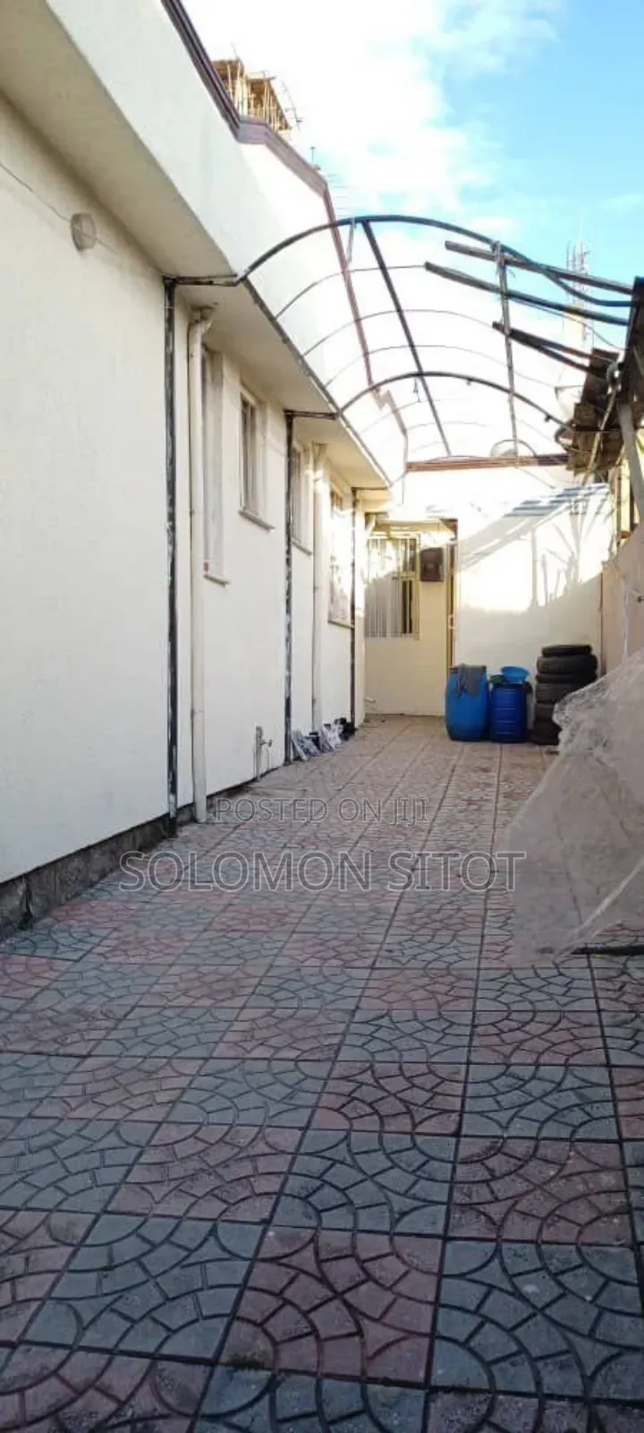 3bdrm House in Beautiful Villa, Nifas Silk-Lafto for sale