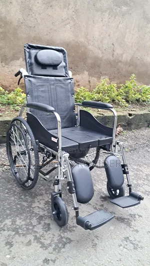 Photo - Toilet Wheelchair 手wheelchair廿wheelchair 手wheelchair口wheelchair山wheelc