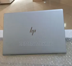 Photo - New Laptop HP 16GB AMD Ryzen 5 SSD 512GB