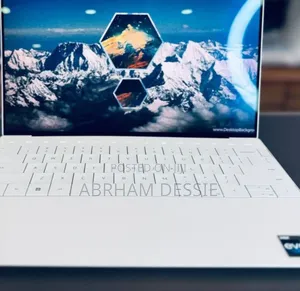 Photo - New Laptop Dell 16GB Intel Core i7 SSD 512GB