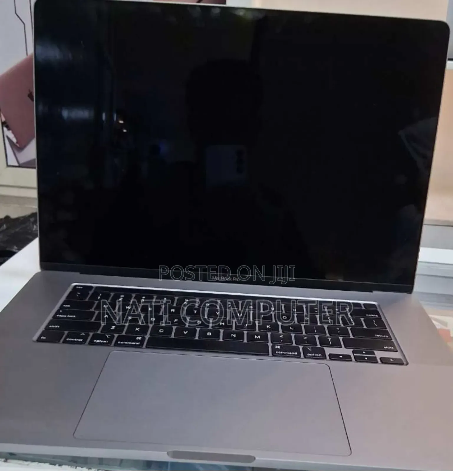 New Laptop Apple MacBook Pro 2019 32GB Intel Core I7 SSD 1T