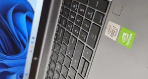 New Laptop HP ZBook Firefly 15 G7 16GB Intel Core I7 SSD 1T