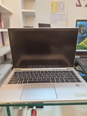 New Laptop HP EliteBook 840 G8 16GB Intel Core I7 SSD 512GB