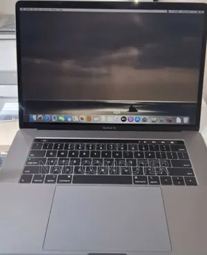 New Laptop Apple MacBook Pro 2019 32GB Intel Core I9 SSD 512GB