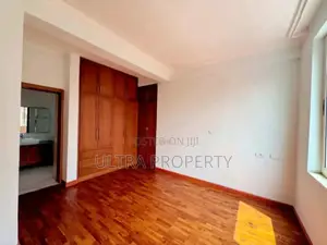 5bdrm House in Bole for rent