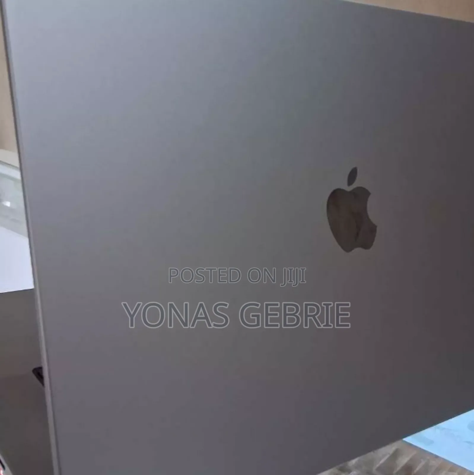 New Laptop Apple MacBook Pro 2020 M1 32GB Apple M1 SSD 1T