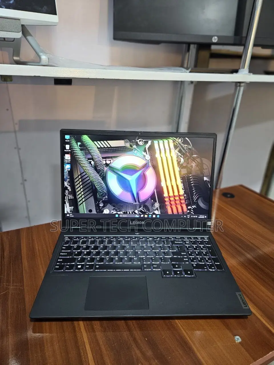 New Laptop Lenovo Legion 5 16GB AMD Ryzen 5 SSD 512GB