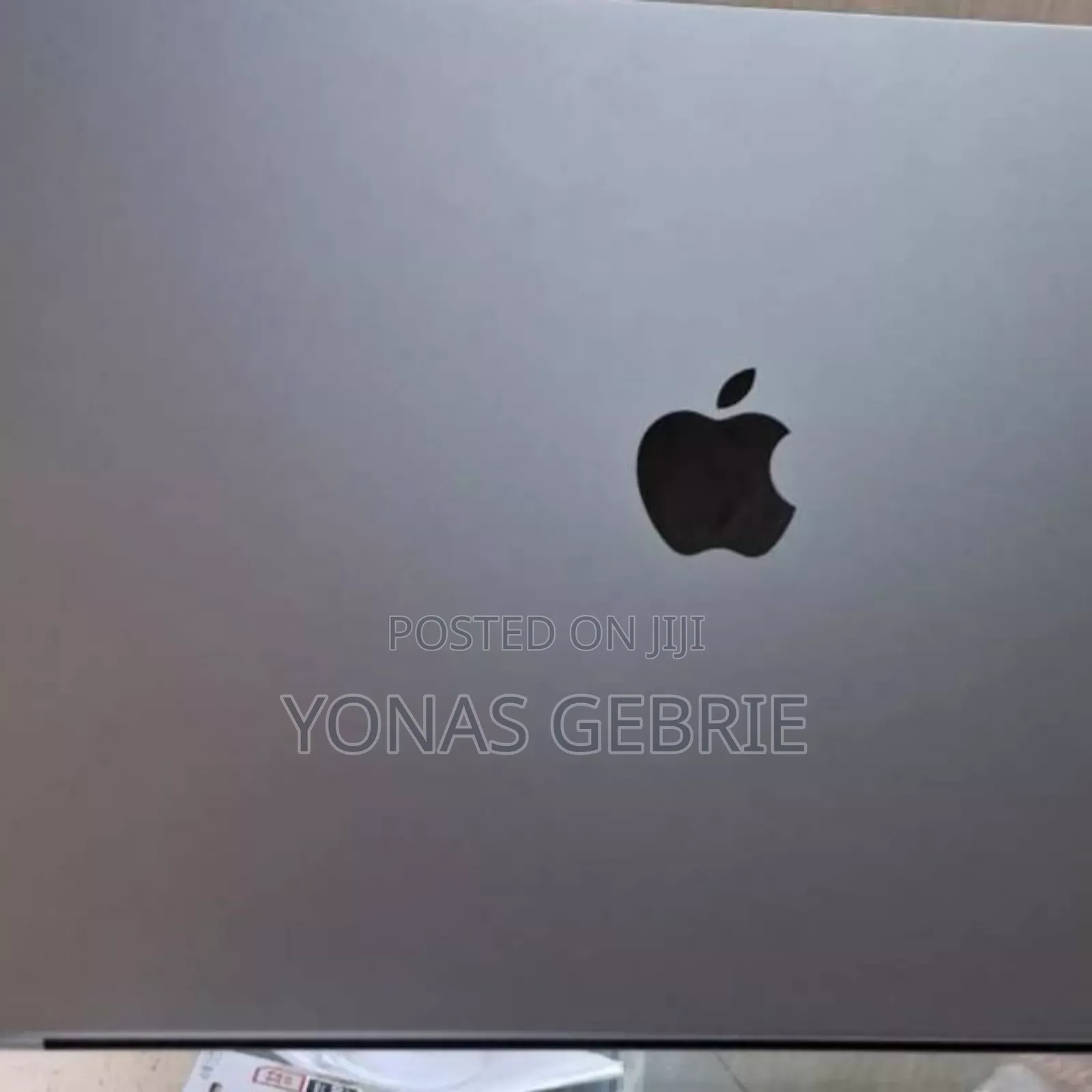 New Laptop Apple MacBook Pro 2020 M1 32GB Apple M1 SSD 1T