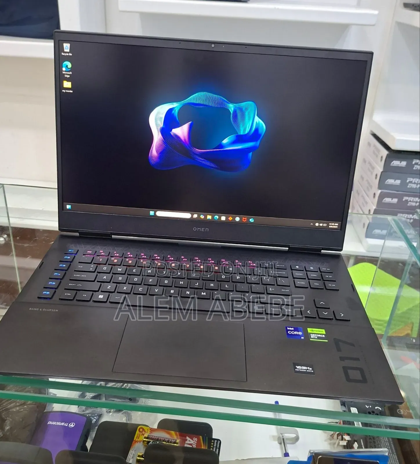 New Laptop HP Omen 17 2GB Intel Core I9 SSD 32GB