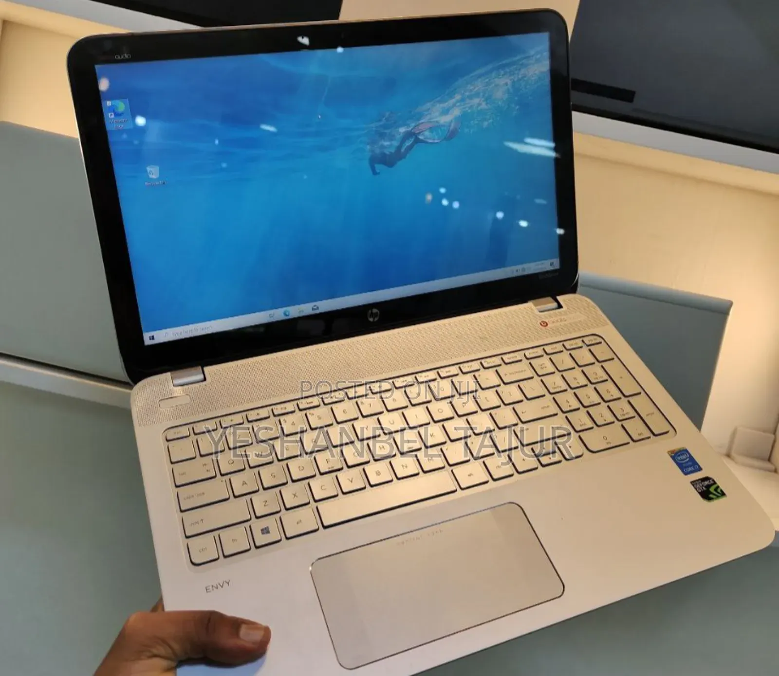 New Laptop HP Envy 4 12GB Intel Core I7 SSD 256GB