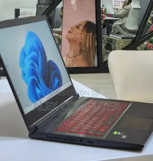 New Laptop MSI GF63 12GB Intel Core I5 SSD 512GB