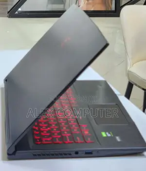 New Laptop MSI GF63 12GB Intel Core I5 SSD 512GB