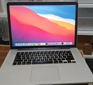 Photo - New Laptop Apple MacBook 2015 16GB Intel Core I7 SSD 256GB
