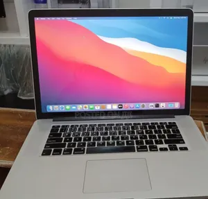 New Laptop Apple MacBook 2015 16GB Intel Core I7 SSD 256GB