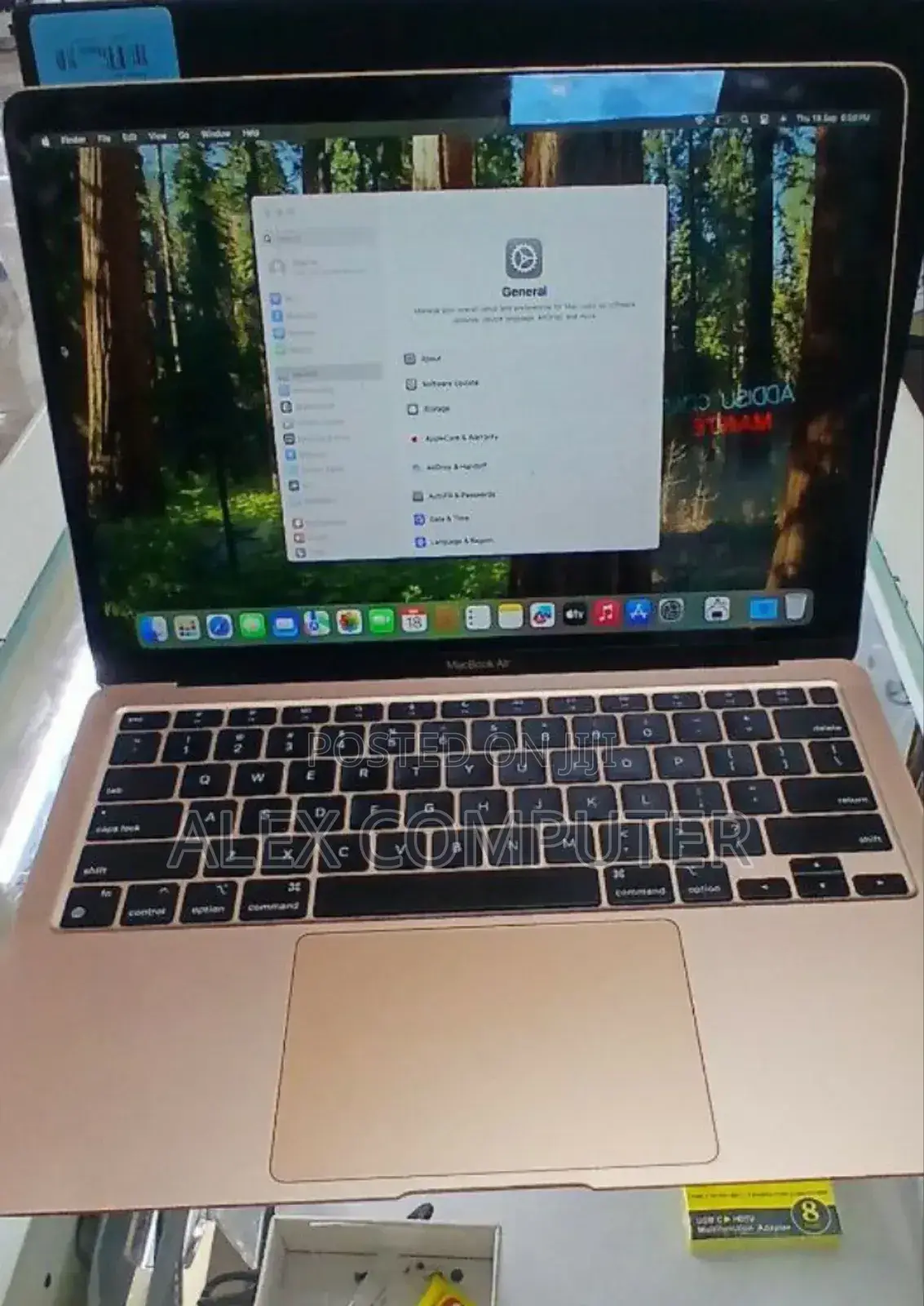 New Laptop Apple MacBook Air 2020 M1 8GB Apple M1 SSD 256GB