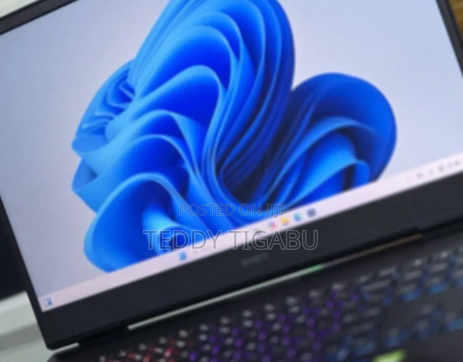 New Laptop HP Omen 17 16GB Intel Core I7 SSD 1T